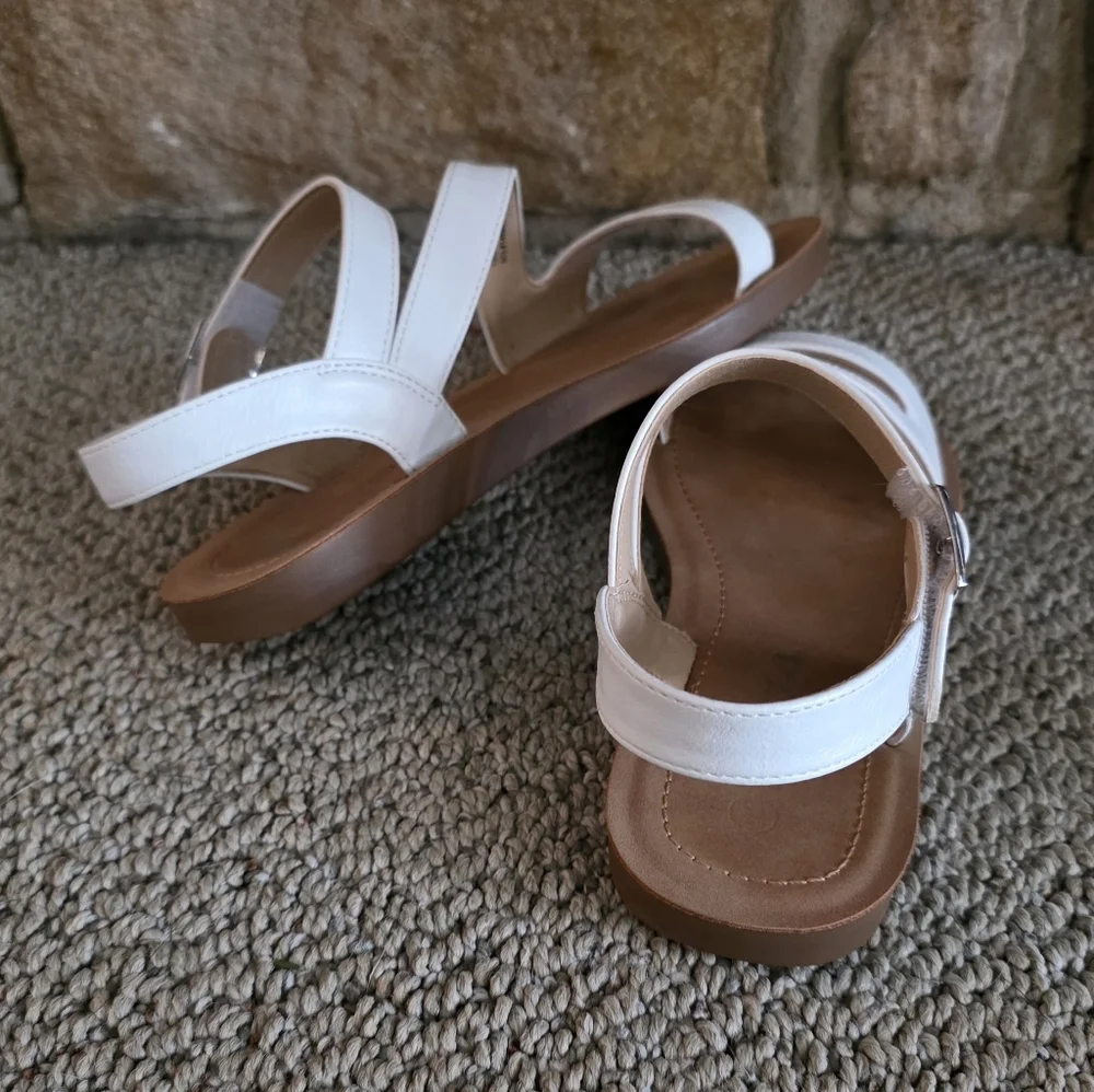🇺🇸 Girls Sandals - Picture 4 of 5